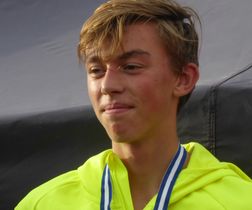 Dustin Debouver - 400m, 2.000m, verspringen junior